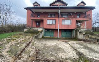 VILA CU 2500 MP TEREN LA 15 KM DE CRAIOVA CENTRU - Poză 14