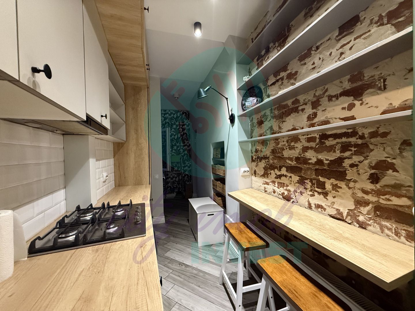 Locuinta "cozy" la 2 pasi de Bulevardul Unirii - Poză 11