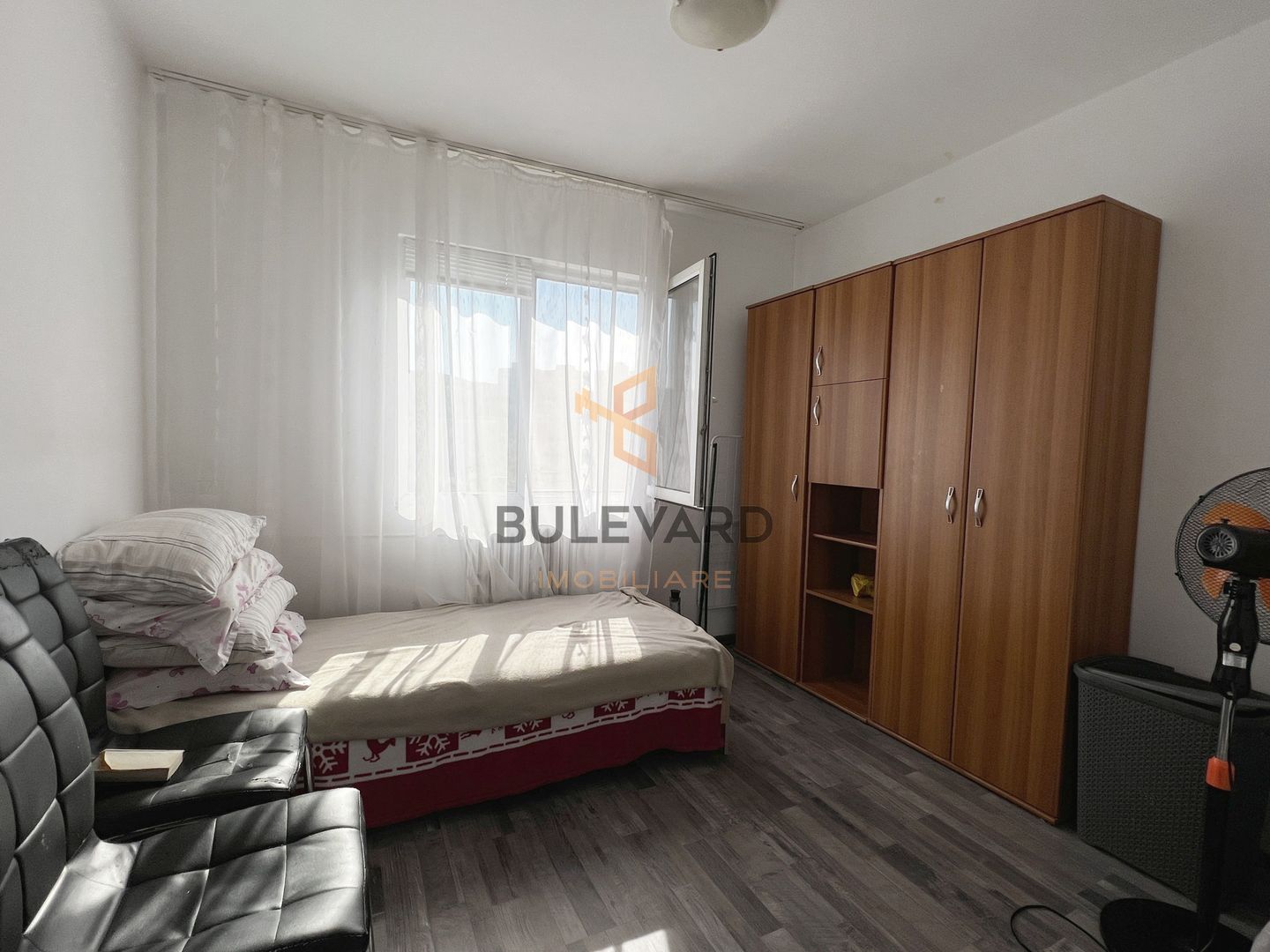 Apartamemnt 4 camere , zona Manastur ! - Poză 2