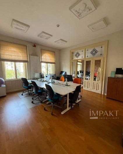 Spațiu de birouri Ultracentral in Palatul Széki - Poză 8