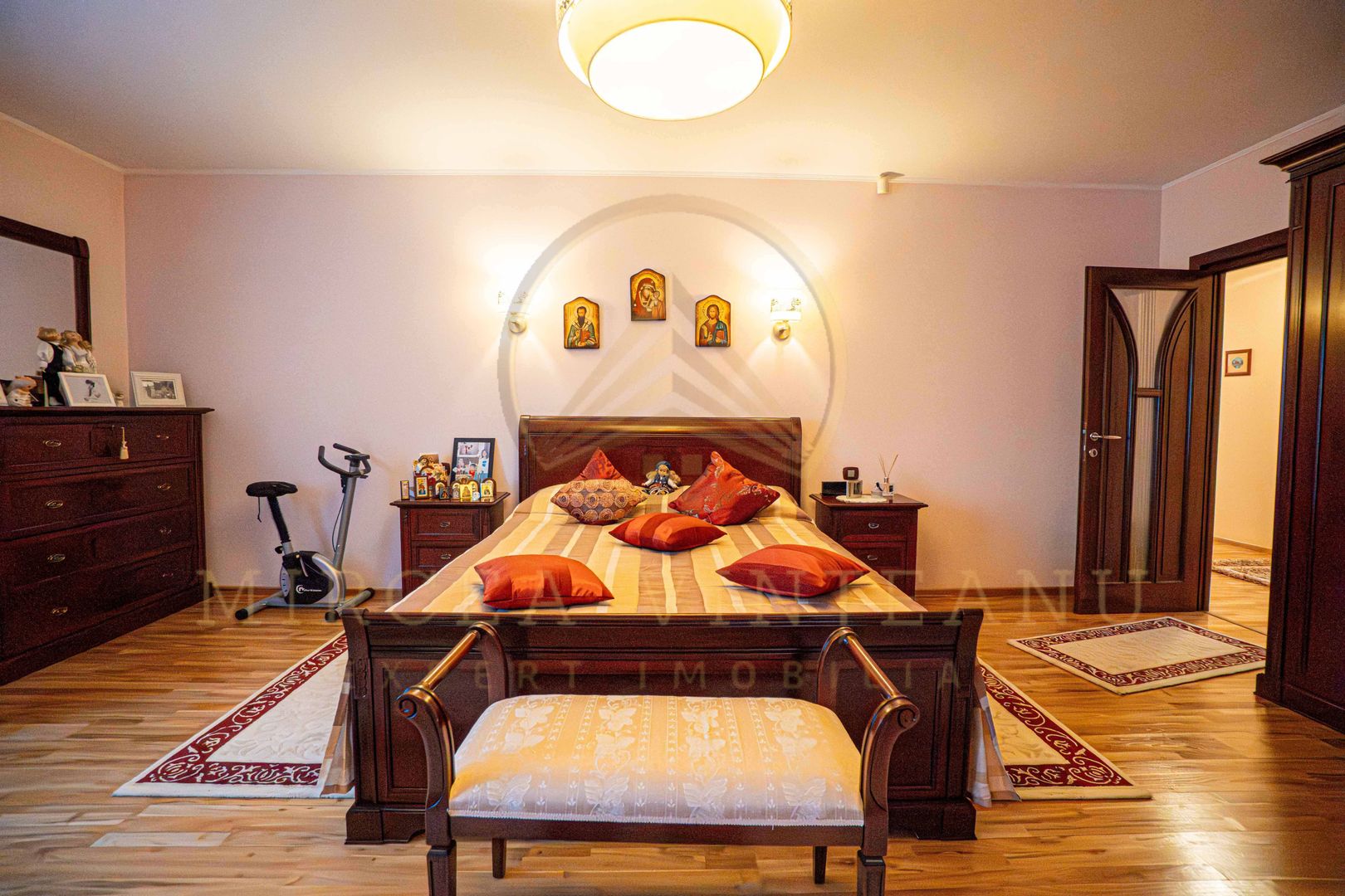 DACIA - Vila D+P+1E+M, teren 780 mp, deschidere 24 ml. - Poză 37