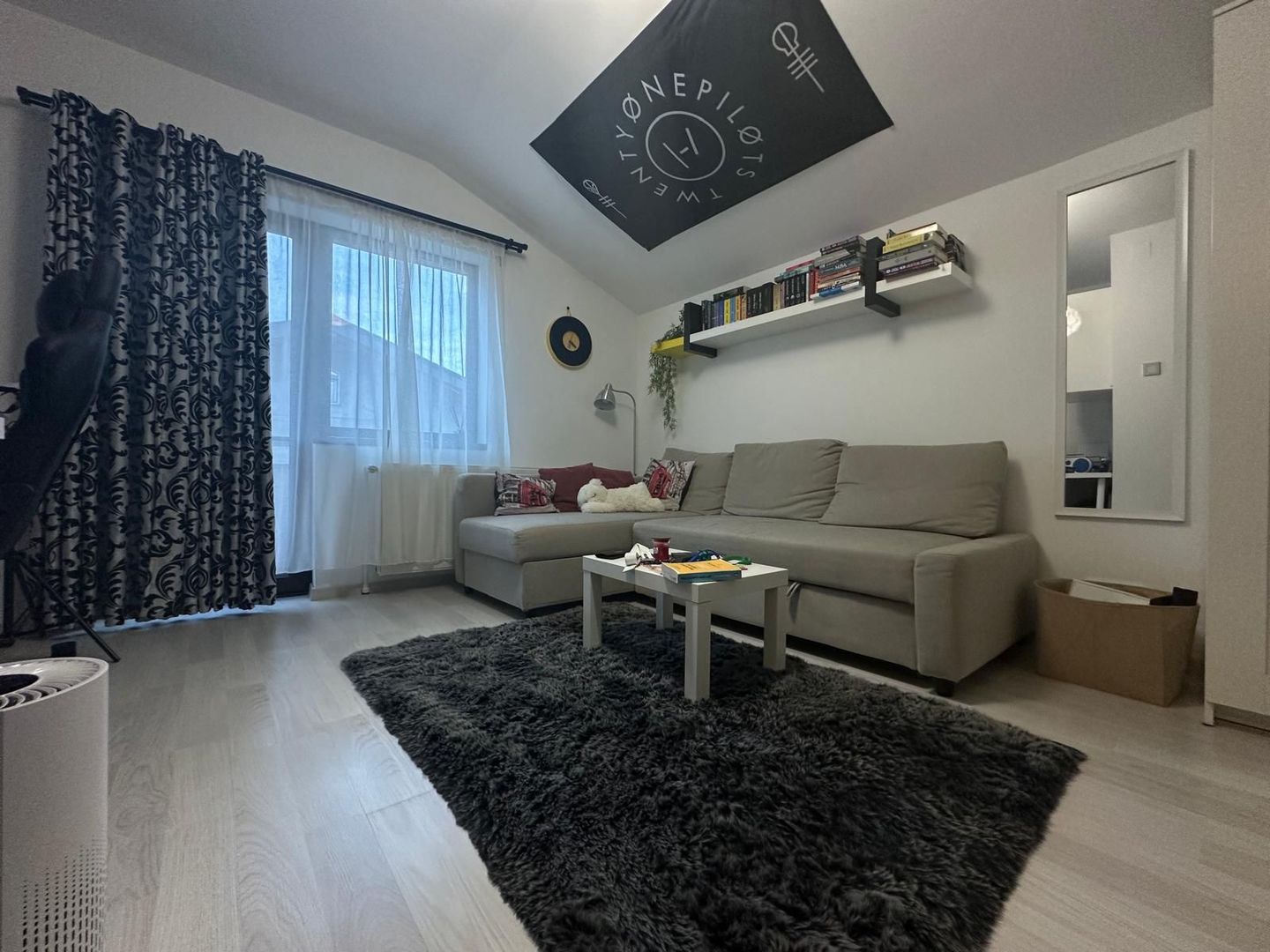 Casă individuală P+1E, construită în 2013–zonă liniștită, exclusiv de case - Poză 3