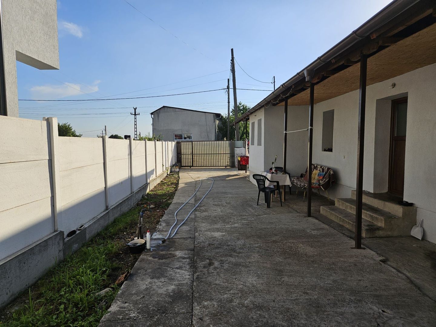 Vanzare casa Albota la intrare - Poză 7