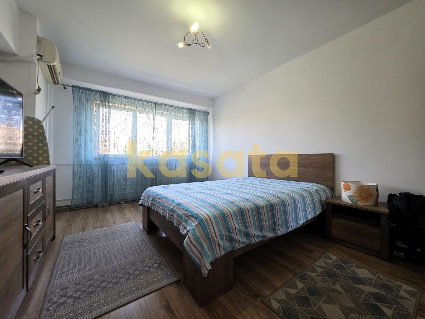 Apartament 3 camere, 81 mp, renovat 2019 – spațios, luminos - Poză 6