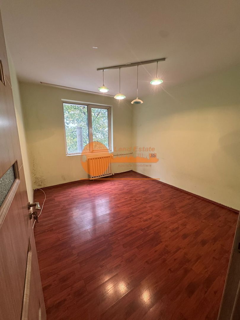 3 camere Crangasi-Zboina Neagra( Geam baie ) - Poză 6