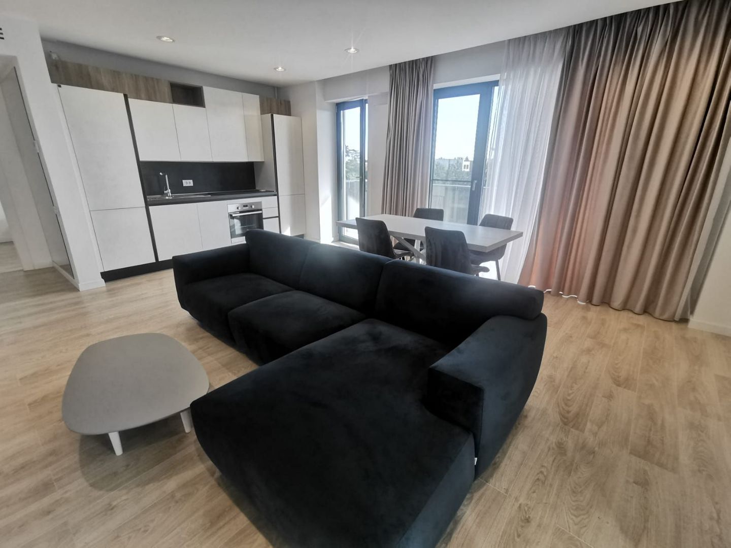 PROPRIETAR. 2 camere Baneasa Iancu Nicolae - Poză 1