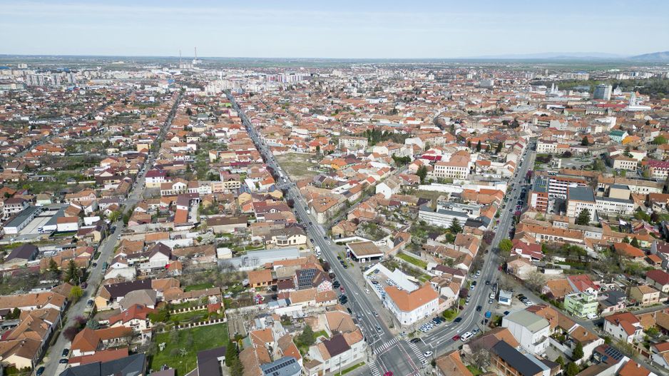 Teren intravilan de 5801 mp pe Andrei Șaguna, Arad - Poză 5