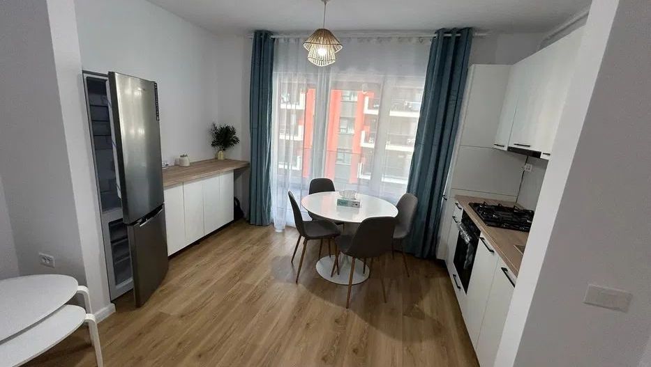 2 camere decomandat cu terasă, complex nou, aproape de metrou - Poză 1