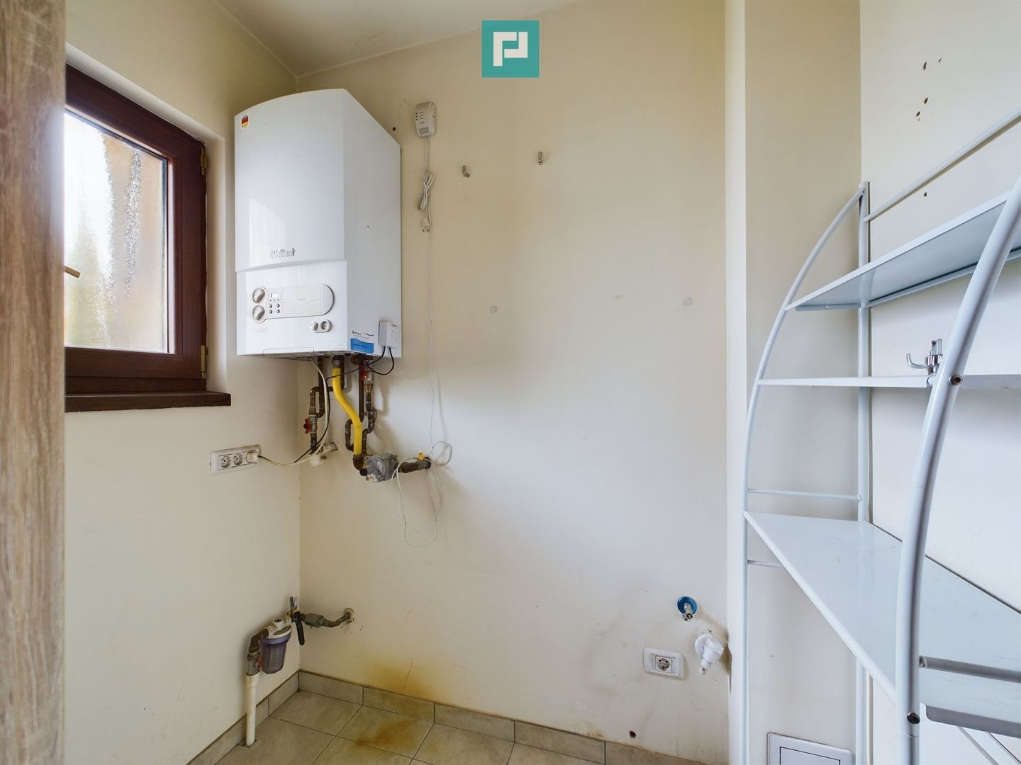 Casă modernă în Giroc, complet mobilată și utilată - Poză 13