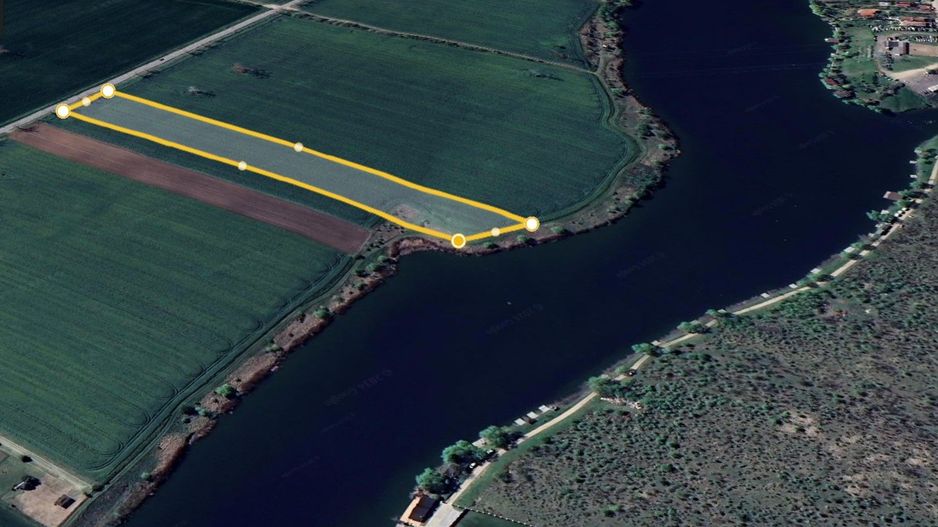 Teren intravilan la lac - Moara Vlăsiei, 17.000 mp - Poză 1