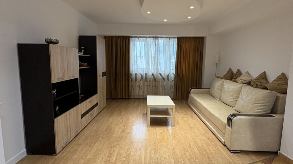 Apartament cu 3 camere Drumul Taberei - Metrou Constantin Brâncuși - Poză 1