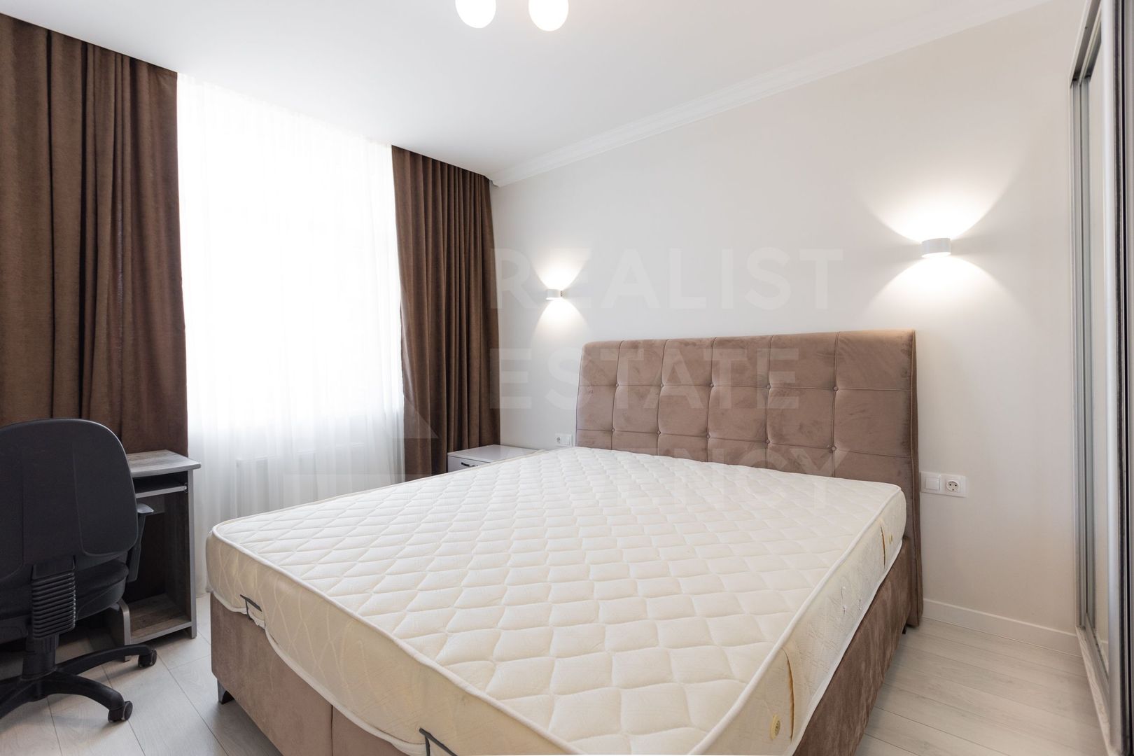 Chirie, apartament, 2 camere, str. Caşu Gheorghe, Centru - Poză 6
