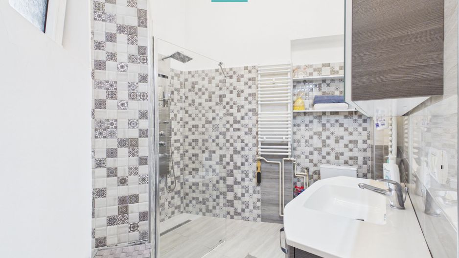 Apartament 2 camere zona Sinaia - Poză 26