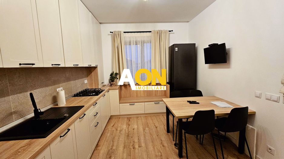 Casa 4 camere, 424 mp teren, partial mobilata, cartier Orizont - Poză 14
