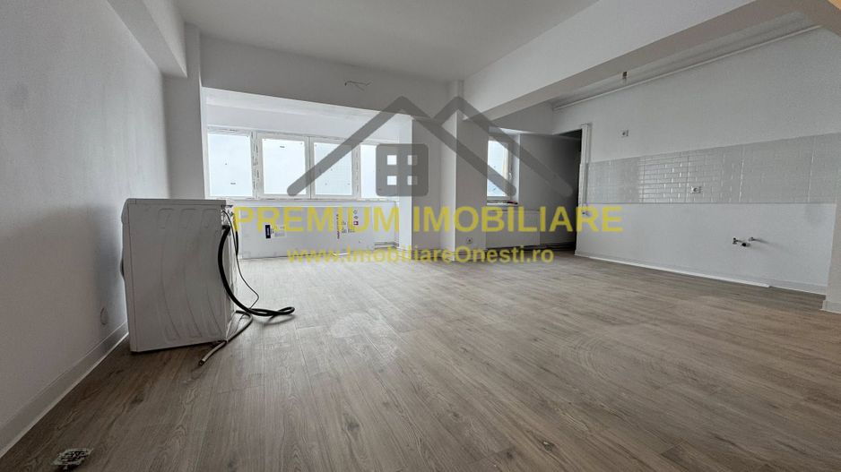 Garsoniera de vanzare - Zona de jos - Poză 5