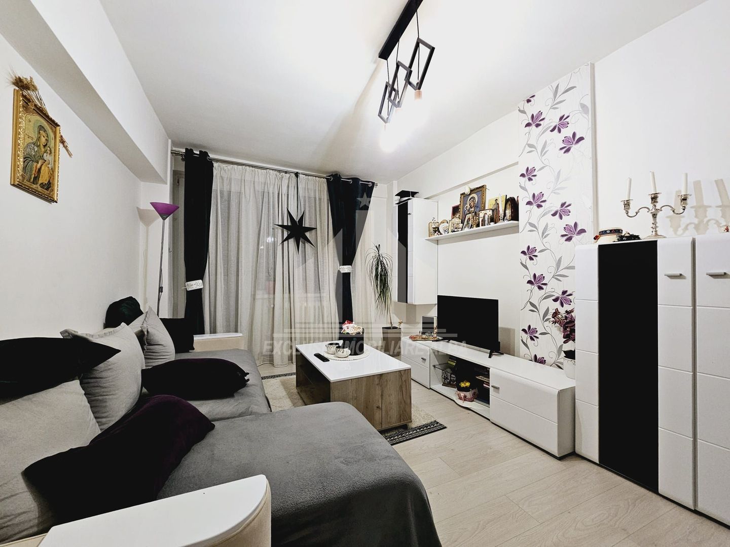 Apartament cu 3 camere decomandate, Ampoi 2 - Poză 1