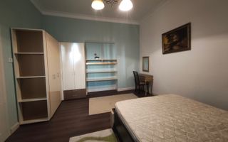 APARTAMENT 3 CAMERE ZONA SINAIA - Poză 16