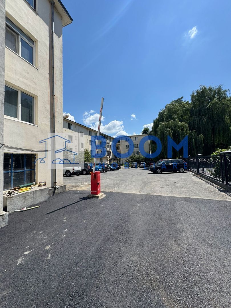 Apartament 3 Camere | Zona Ultracentrala | Etaj 1 - De RENOVAT - Poză 4