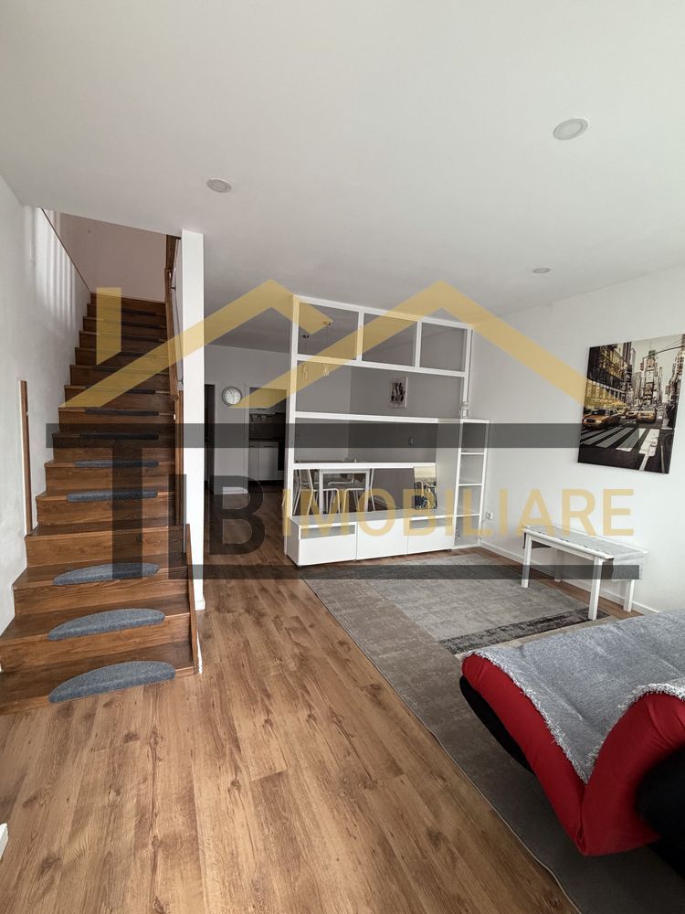 Casa cu 3 camere, 92 mp, parcare, Zona Livezeni - Poză 1