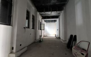 POLICLINICA CU PLATA(cod03) - Spatiu comercial luminos si inalt ! - Poză 15