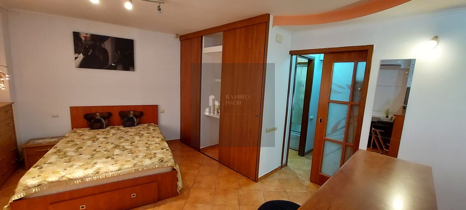 Garsoniera Sebastian - Poză 1