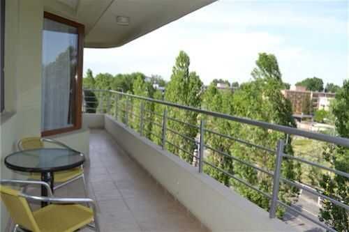 De închiriat apartament cu 2 camere zona Scandinavia Mamaia - Poză 4