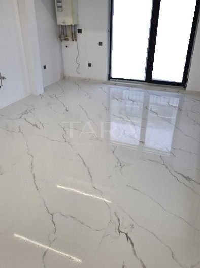 Apartament 3 camere ultrafinisat, zona Metro - Poză 4