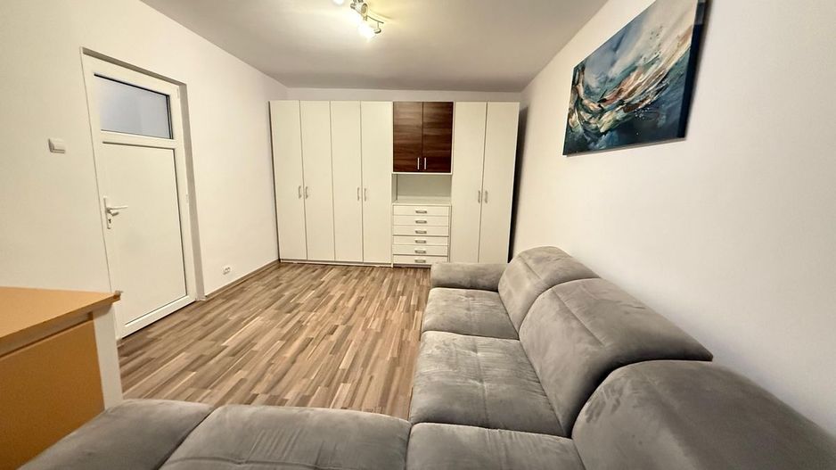 VANZARE APARTAMENT 2 CAMERE-3MIN DE METROU OBOR - Poză 2