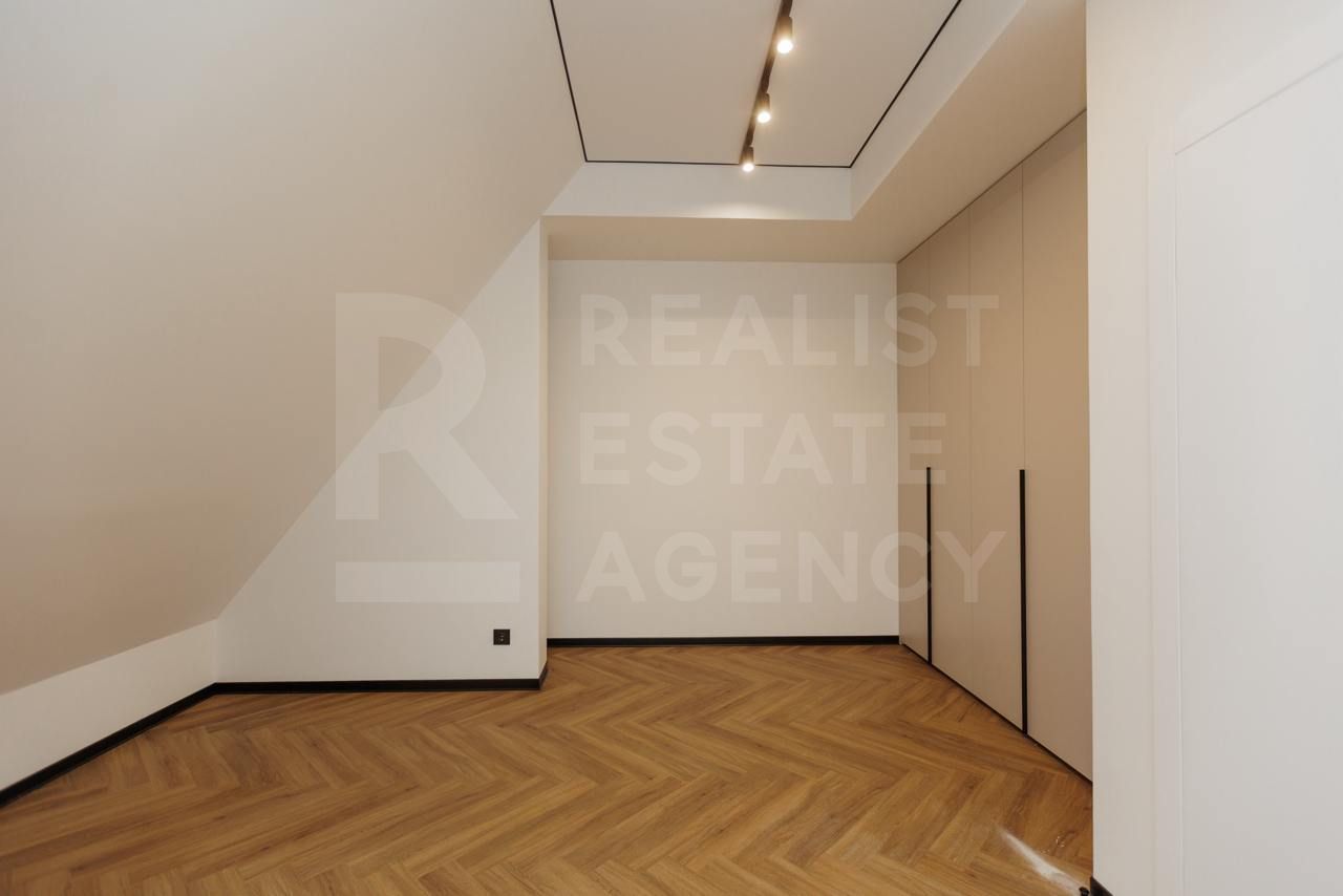 Chirie, apartament, 5 camere, str. Lacului, Centru - Poză 23