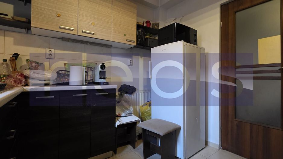 VANZAE VILA P+1+P | 6 CAMERE | ZONA VITAN MALL - Poză 10