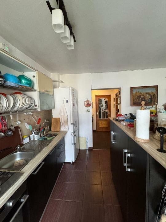 Apartament 2 camere cu 3 balcoane și parcare – Florești, zona Eroilor - Poză 5