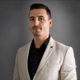 Georgian Iasinovschi - Insta House Rental
