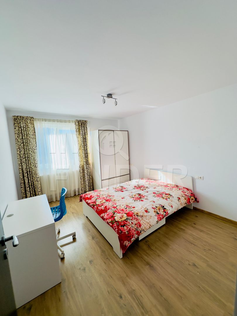 Vanzare 3 camere Buna Ziua, zona OMV- Calea Turzii, garaj inclus - Poză 4