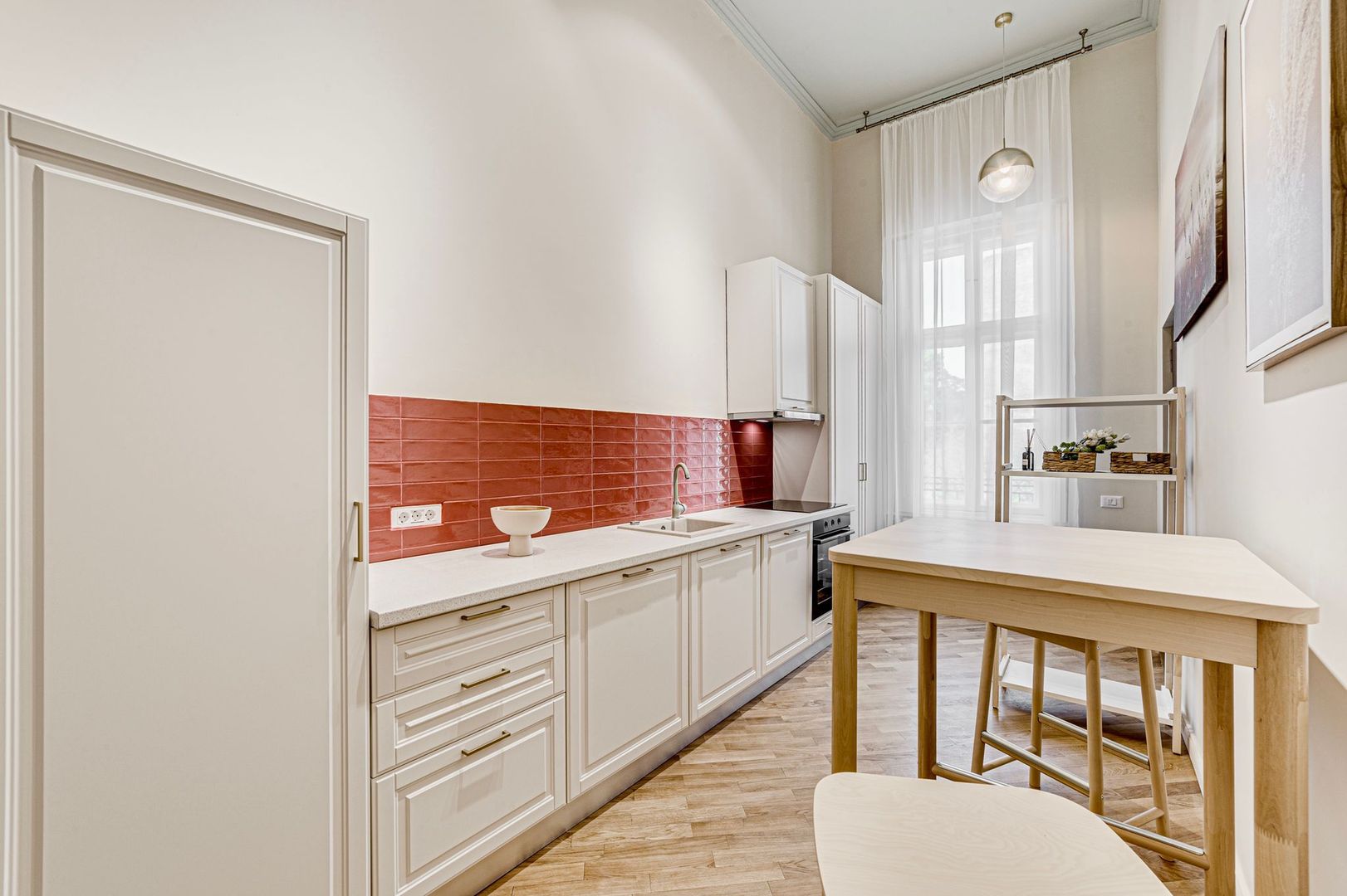 Apartament renovat in zona istorica - Poză 6