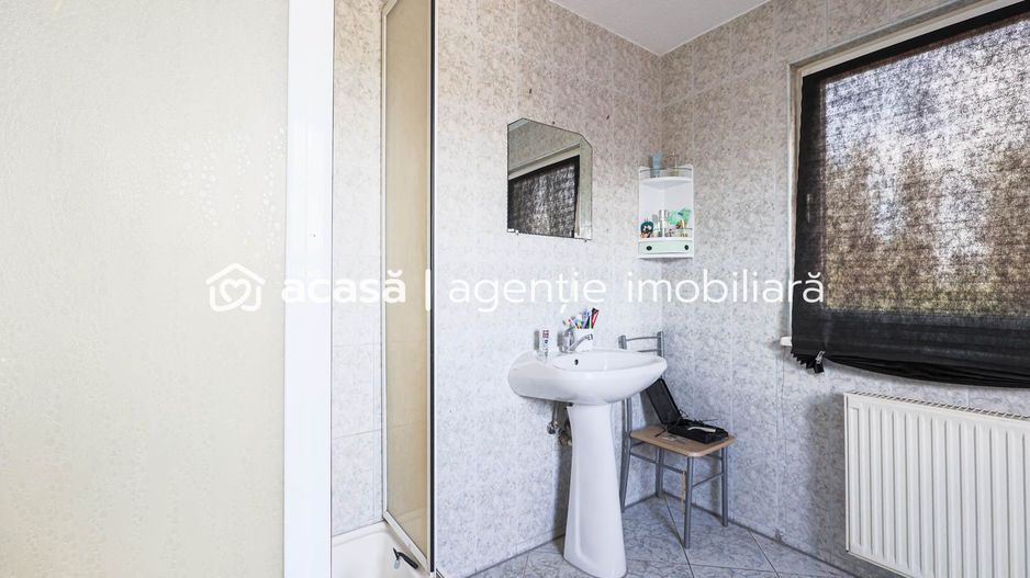 🏡 Visează la casa perfectă în Cartierul de Vest! 🌳 - Poză 7
