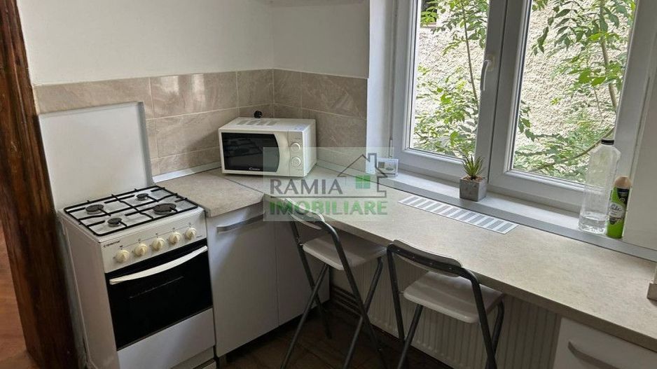 Apartament 2 camere Centrul Istoric – Piața Sfatului - Poză 7