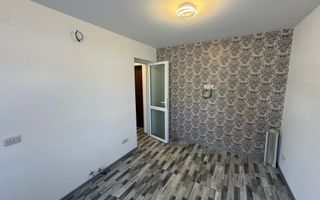 SPAȚU COMERCIAL 34 MP CAMPULUNG VIZAVI DE CENTRU MEDICAL CLUBUL SANATĂȚII - Poză 9