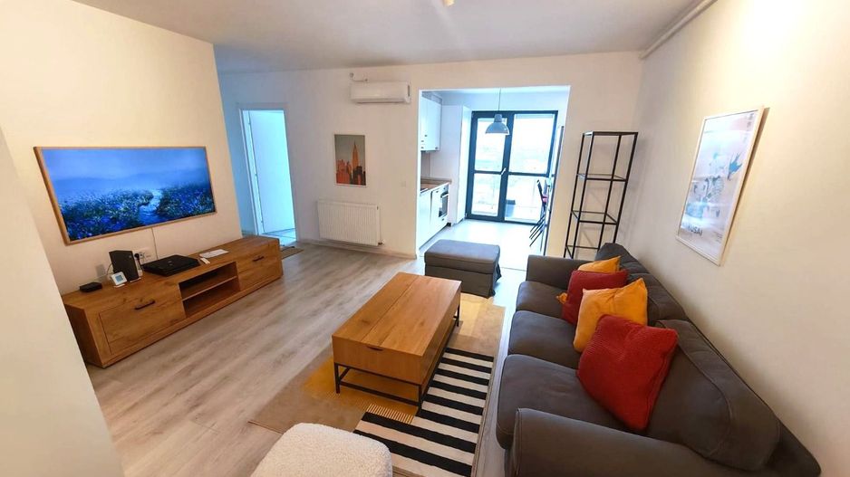 🚇 Închiriez Apartament cu 3 camere, Hils Pallady - Poză 1