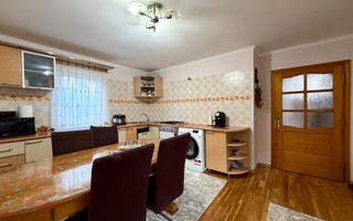 Casă 5 camere, 2.800 mp teren, Dărmănești – 13 km Suceava - Poză 5