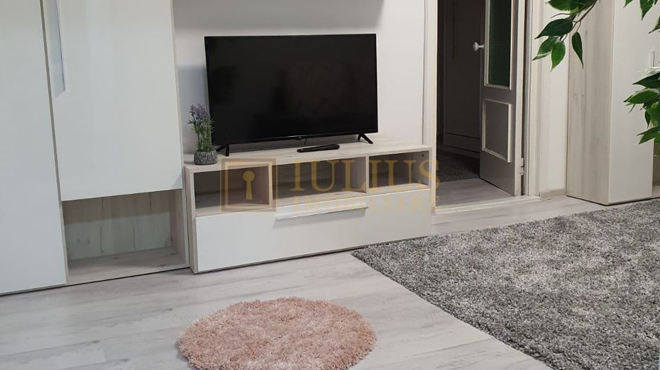 2 camere| zona Spitalul Județean| Liviu Rebreanu| balcon| - Poză 3