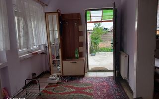 ageuropa.ro vinde casa 3 camere cu teren 4.5 ari în zona UNIRII. - Poză 3