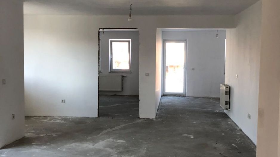 Casâ de vânzare în Micro 17 Satu Mare 240mp + 95mp - Poză 9