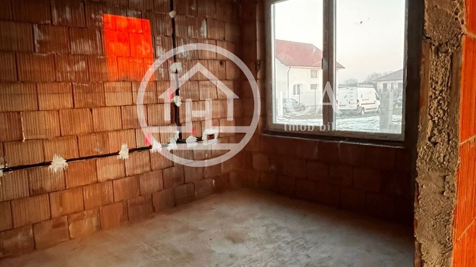 Casă de vânzare cu 4 camere in cartierul Bălcescu, Oradea - Poză 6