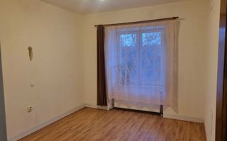 Apartament 3 camere în casă,  Ultracentral, cu grădină - Poză 3