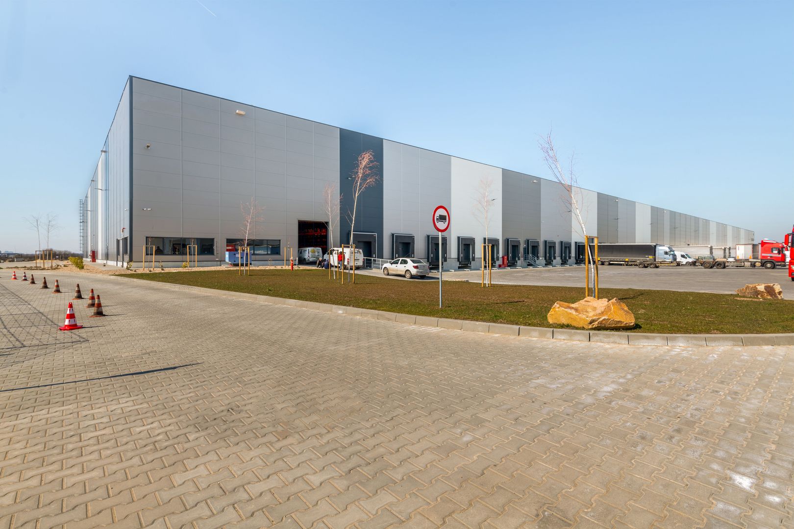 Spațiu logistic la autostrada A1 - Poză 3