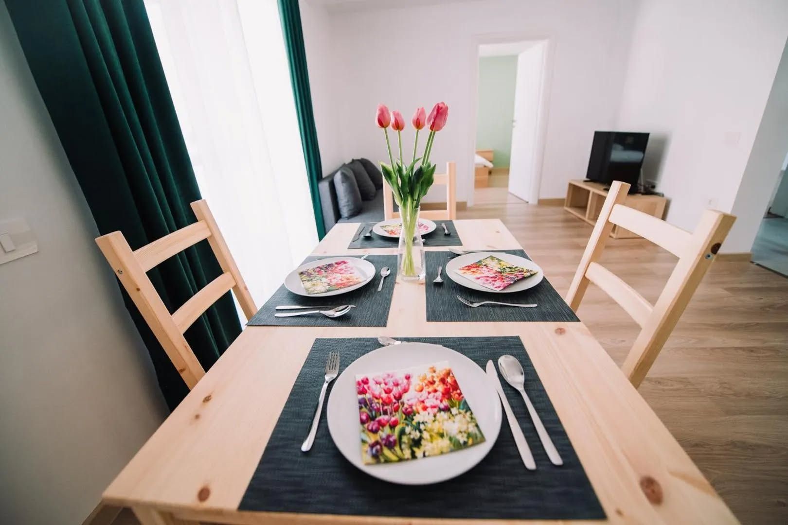 Ap cu 2 camere la cheie, mobilat/utilat + parcare inclusă-99000 e+tva - Poză 12