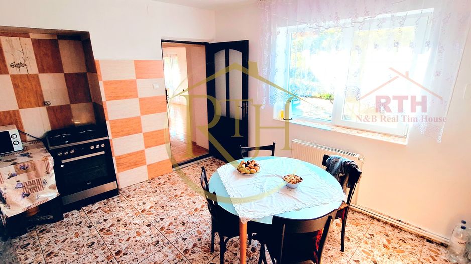 Oferim spre vanzare, Casa cu 5 camere, teren 1500 mp, Beregsau Mare - Poză 19