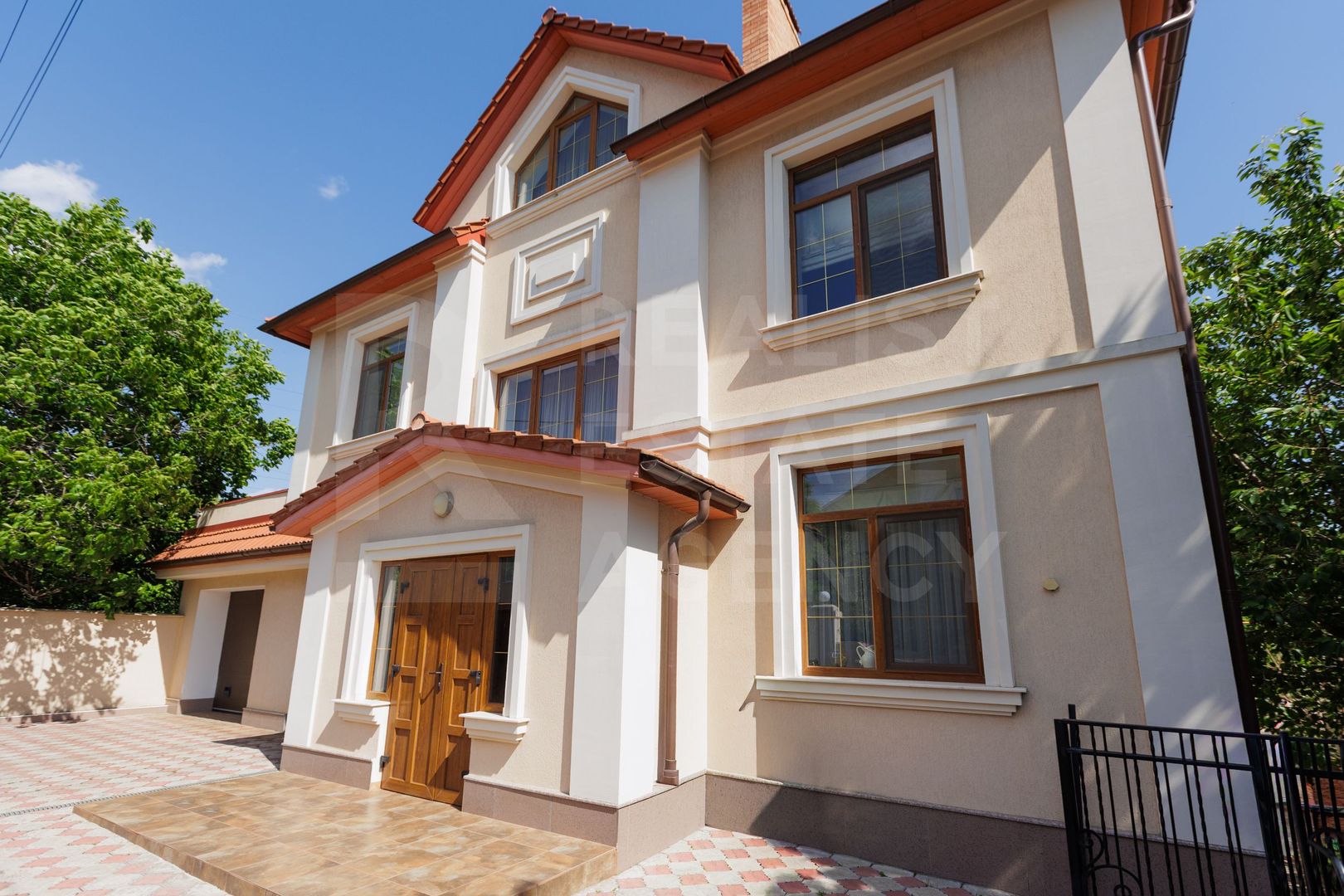 Vânzare, casă 3 nivele, stradela  5 Pomicultorului, Codru - Poză 5