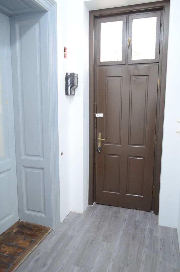 Apartament renovat in cladire interbelica, zona centrala - Poză 7