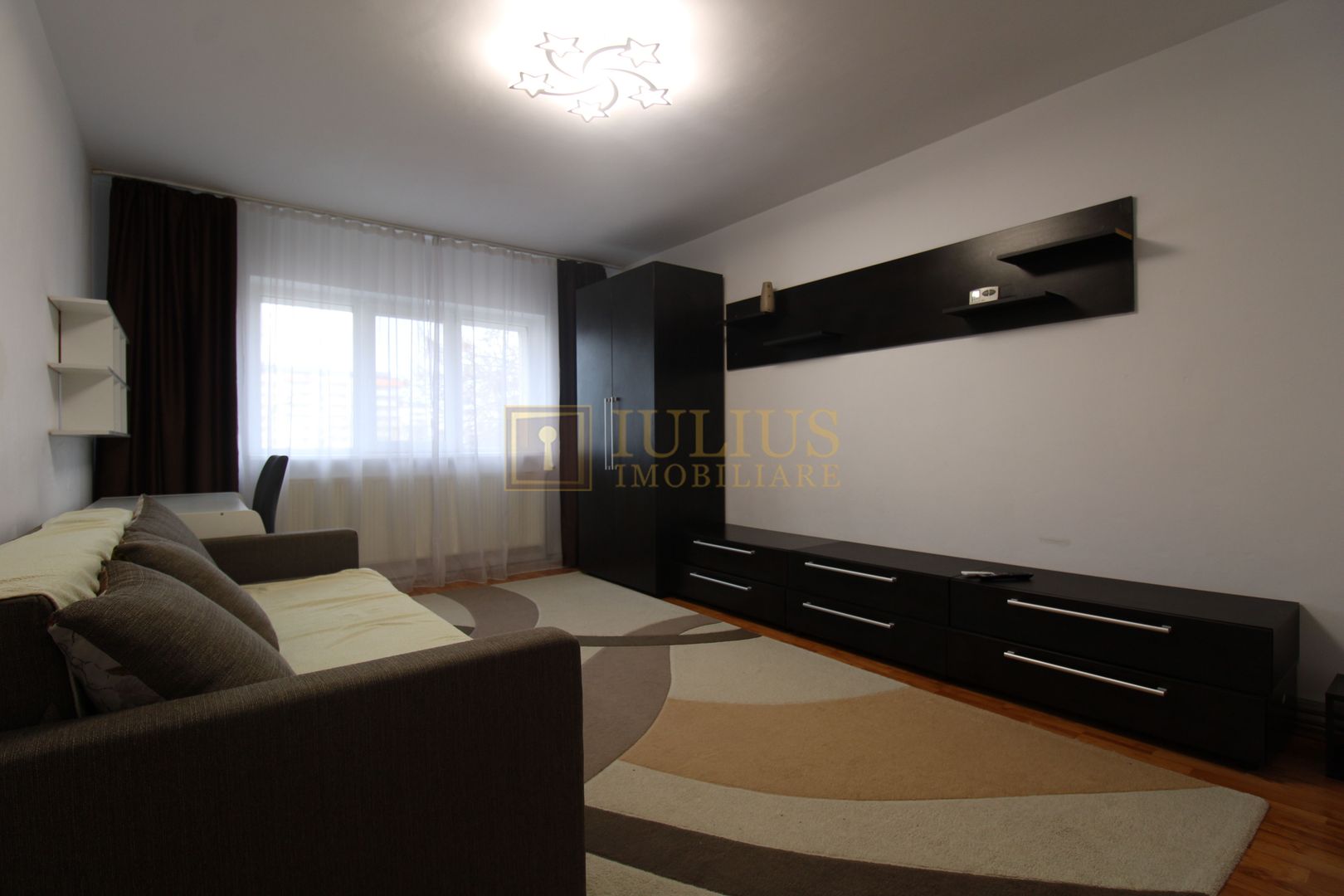 Aradului, 2 camere, centrala proprie. - Poză 2